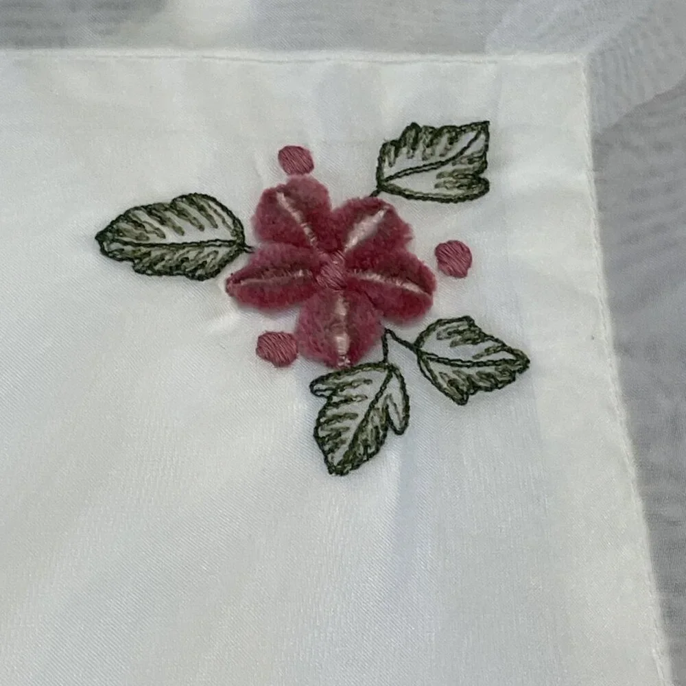 Vintage Embroidered Floral Placemats Sheer White w/ Pink Tufted Roses Set of 4